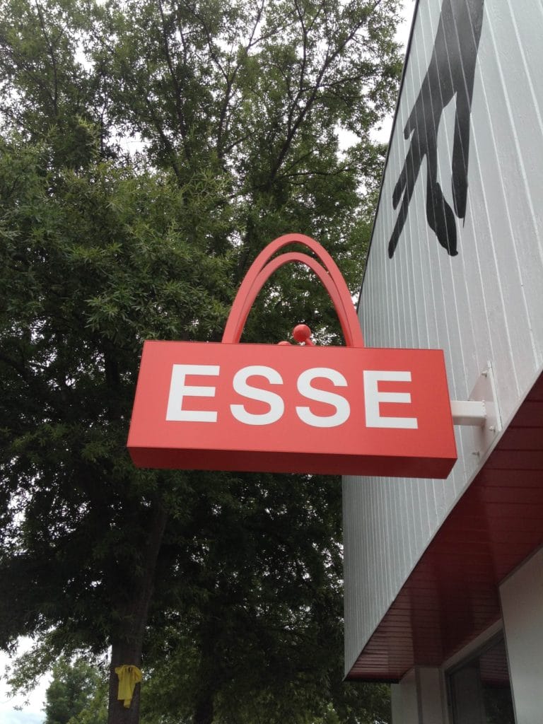 Esse Purse Museum, SoMa - Southside Main Street, Little Rock
