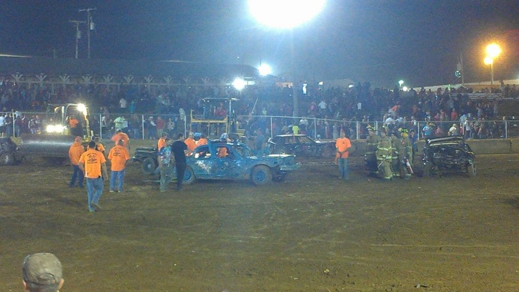 Demolition Derby whote County Fair