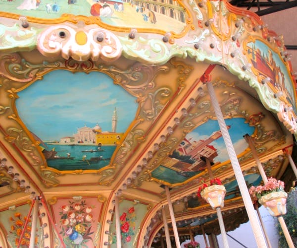 park_at_west_end_carousel