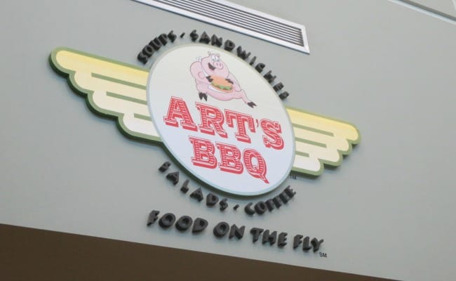 Arts BBQ Fort Smith Airport