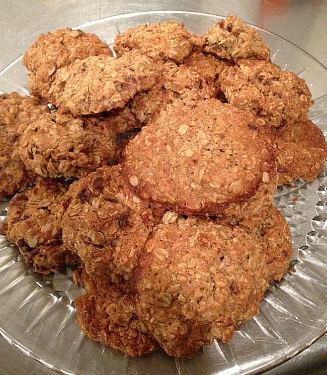 Dairy Hollow - Jana's Famous Oatmeal Cookies
