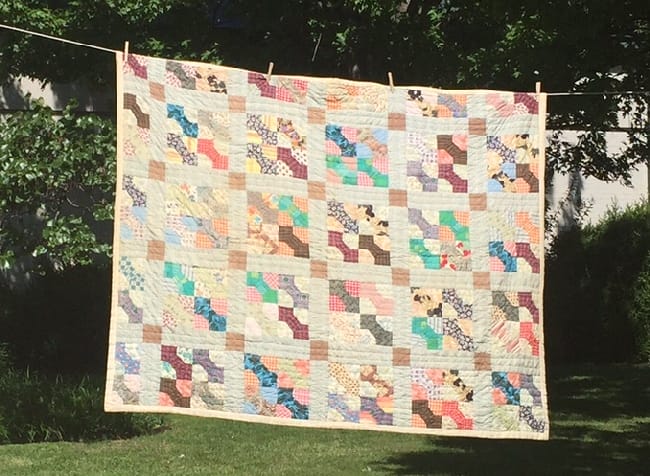 quilt shows in Arkansas 2015 feed sack on a line