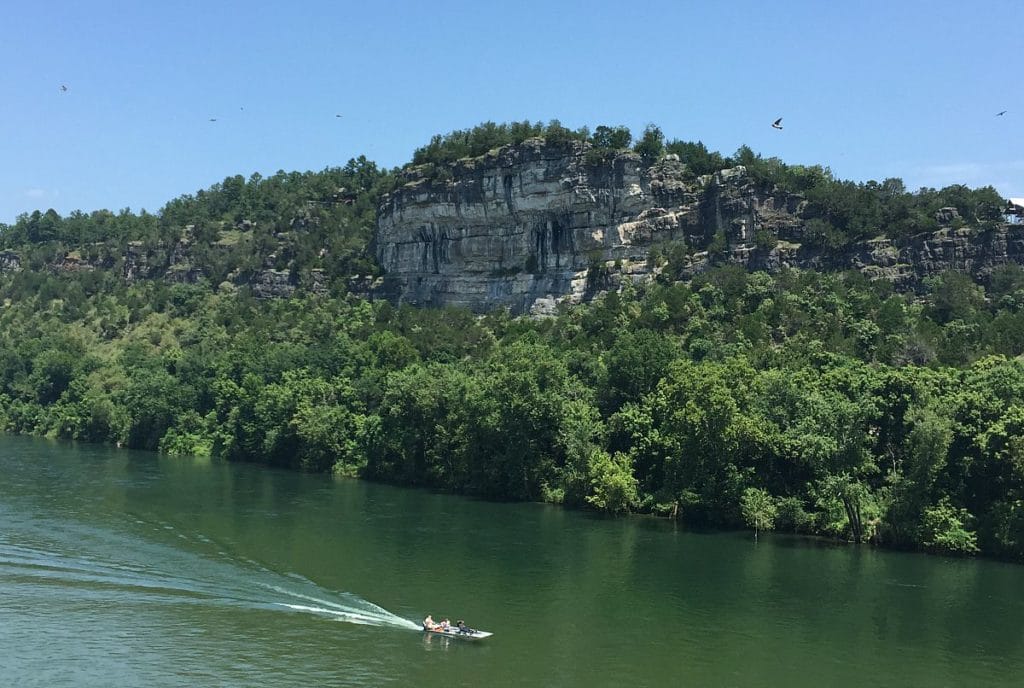 Calico Rock - Bluffs & White River