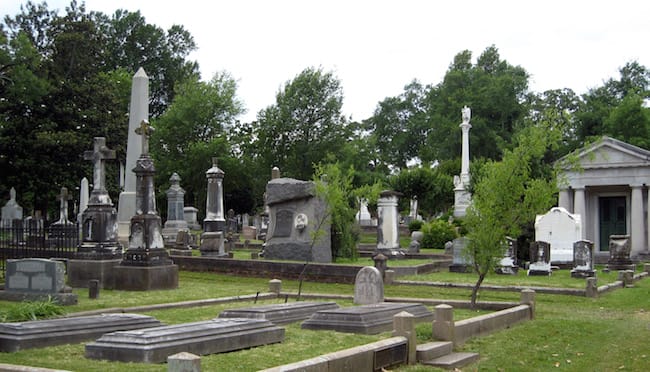Mount_Holly_Cemetery_1