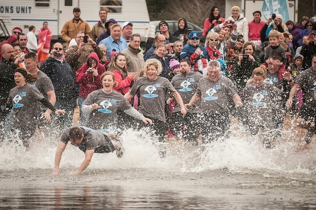 Special Olympics Arkansas Polar Plunge Team Rushes Together