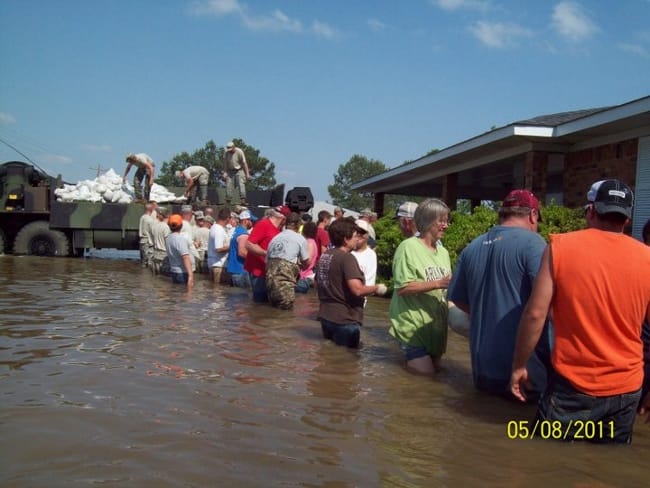 sandbagging at white river