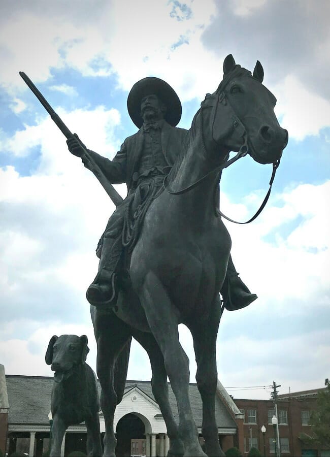 16 Significant Arkansas Black History Sites - Bass Reeves Statue