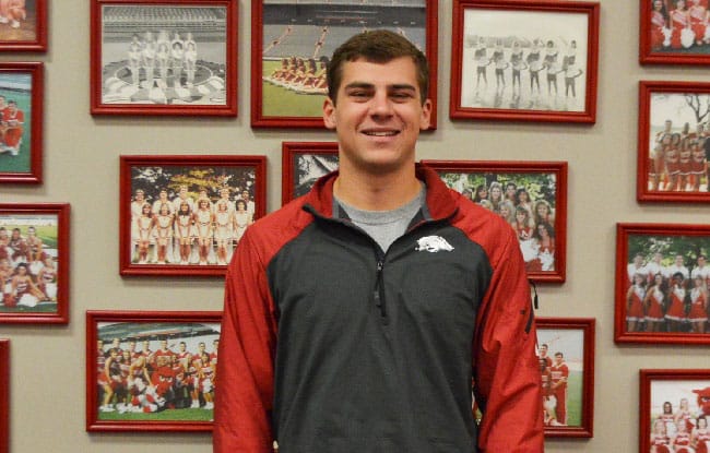 Taylor-Tomlinson-2, arkansas razorbacks big red