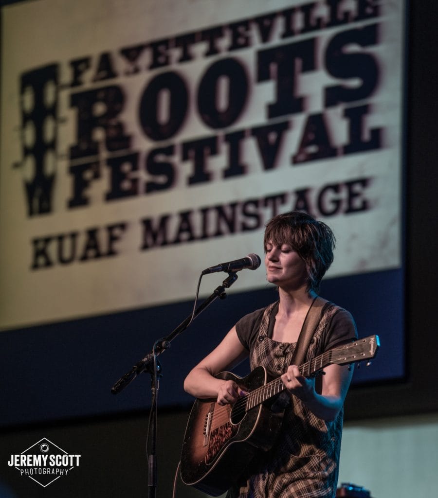 20140830_Roots_Fest_Anis_Mitchell-5662