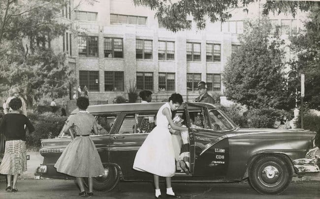 Little Rock Nine Arrive School