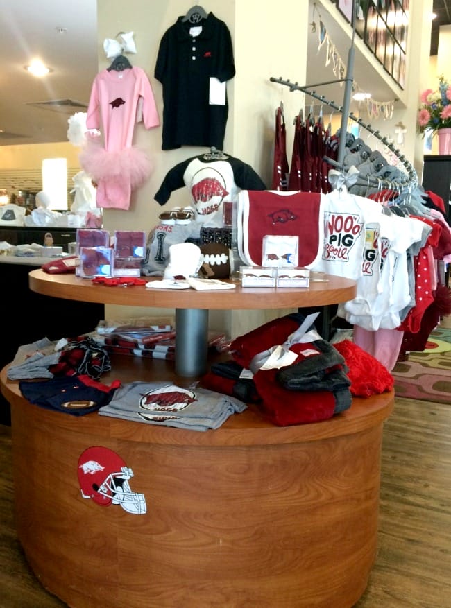 razorback baby display