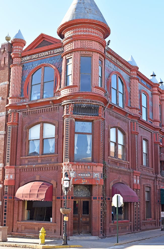 5 Reasons to Stroll Van Buren’s Historic District - Only In Arkansas