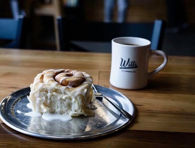 8 Great Cinnamon Rolls In Arkansas Only In Arkansas