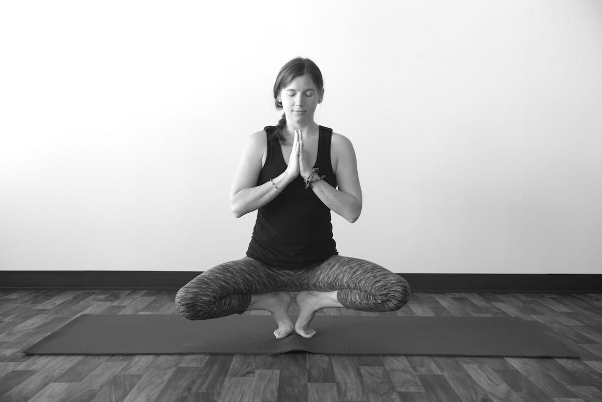 Ashtanga: Step By Step - Day 9: Hand-To-Big Toe & Half Lotus Bend | Alo  Moves