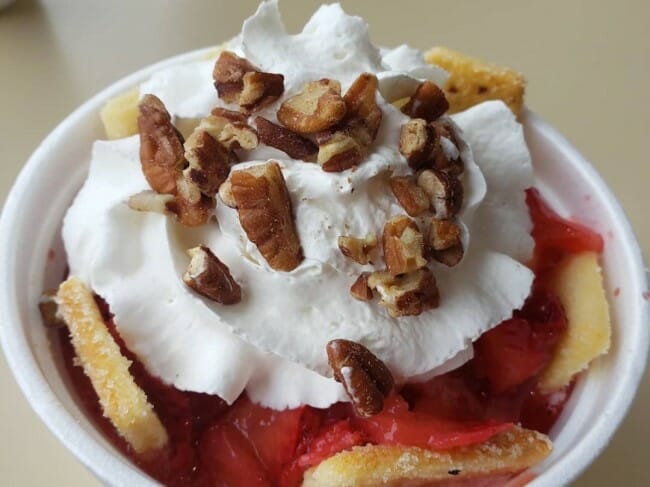 Strawberry Desserts - strawberry shortcake from The Bulldog in Bald Knob