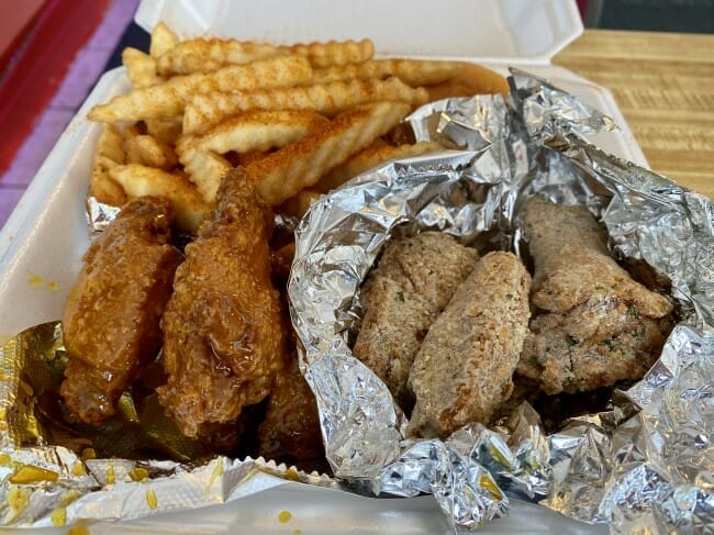 Bosses Chicken in England, Arkansas - wings & fries