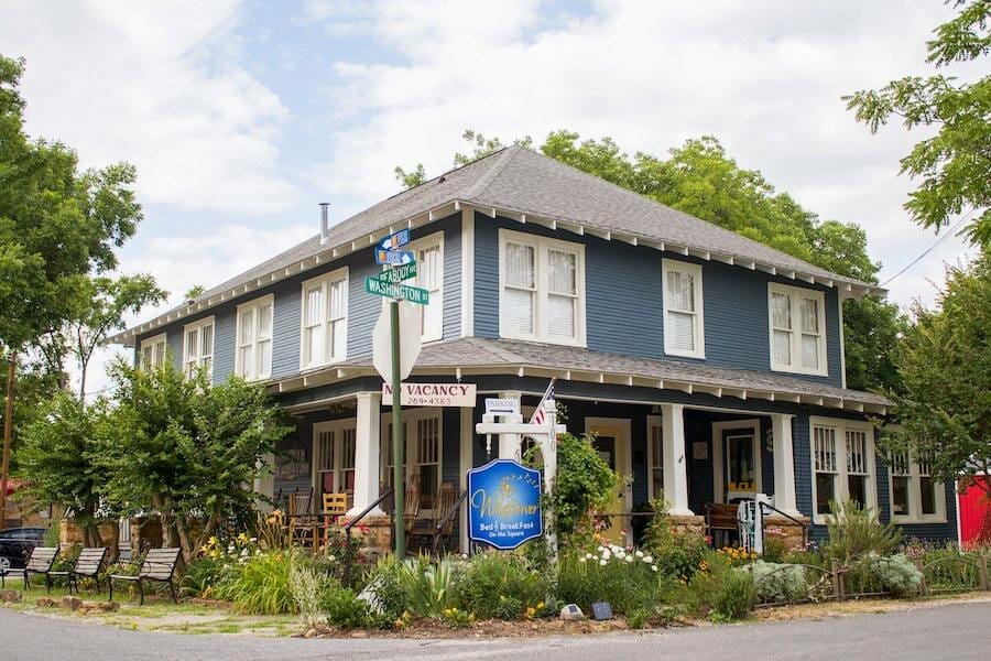 Wildflower Bed & Breakfast in Mountain View, Arkansas
