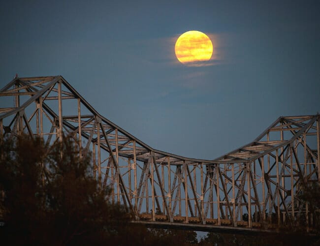 Experience the 2024 Total Eclipse in Arkansas - Only In Arkansas