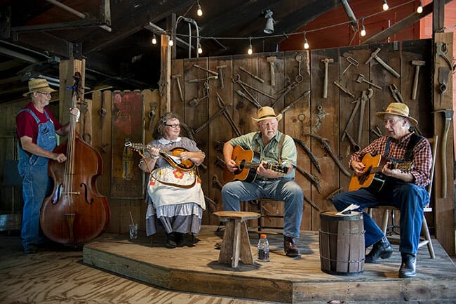Arkansas Culture - Ozark Folk Center