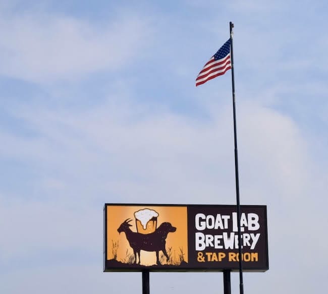 The Grove Entertainment Complex: Comedy Club, Goat Lab Brewery, Sports ...