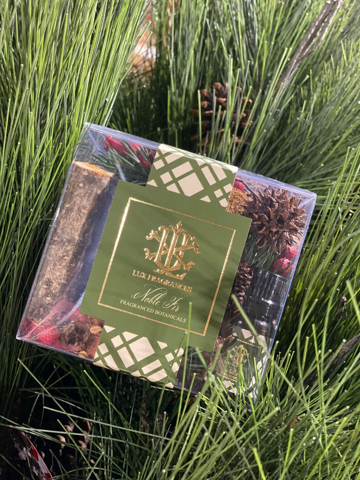 Lux Fragrances and Christmas at the Warehouse in Des Arc Only In Arkansas