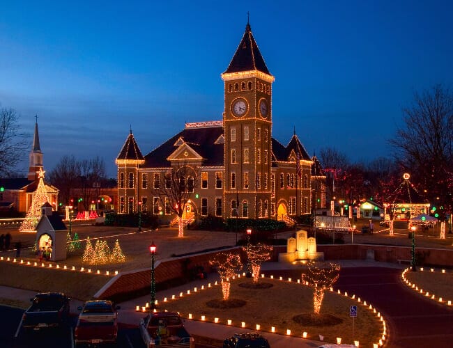 MustSee Christmas Light Displays in Arkansas Only In Arkansas