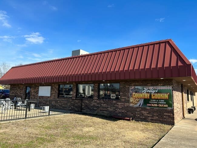 Holly’s Country Cookin’ Conway Arkansas