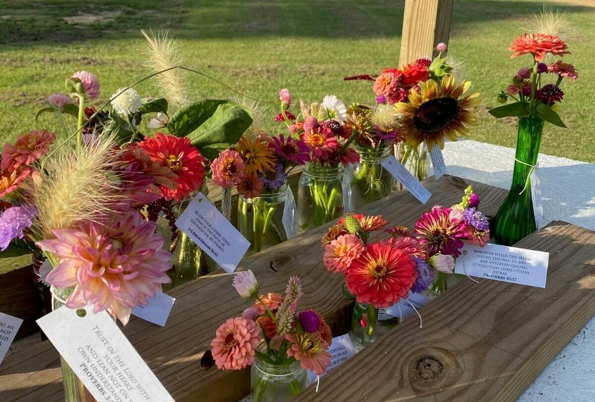 Free Flowers With Arkansas Neighbors