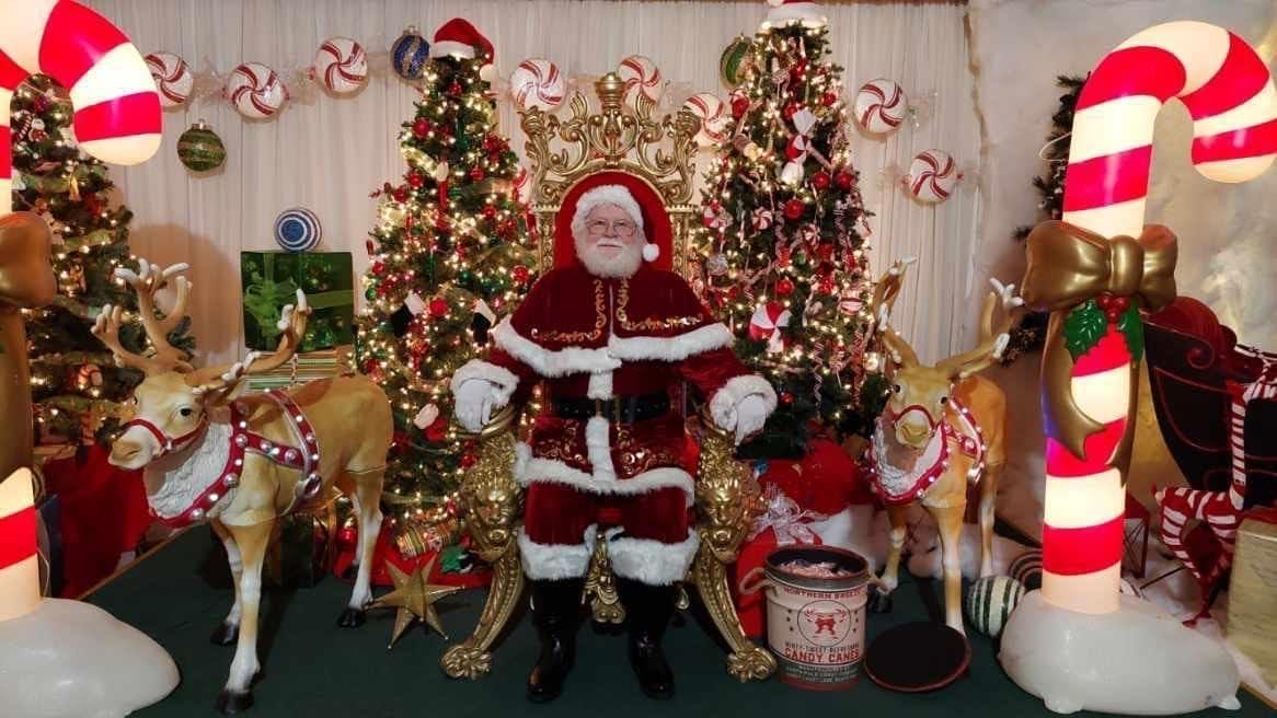 The World's Largest Christmas Pickle Only In Arkansas