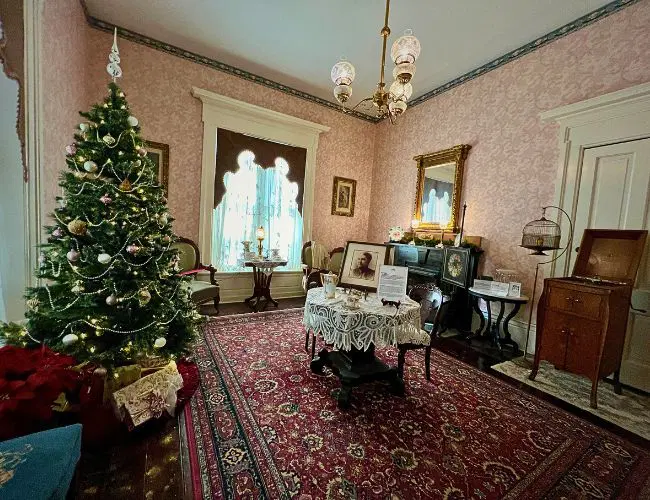 Peel Mansion at Christmas