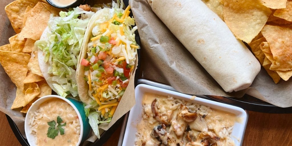Where the Bears Eat: Dining Around Conway